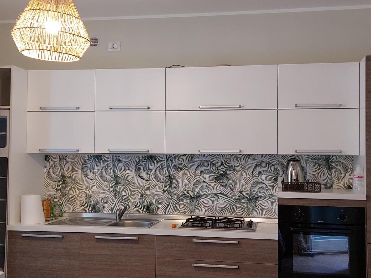 Casa Vacanza Nonno Gigi Mandello del Lario Bagian luar foto