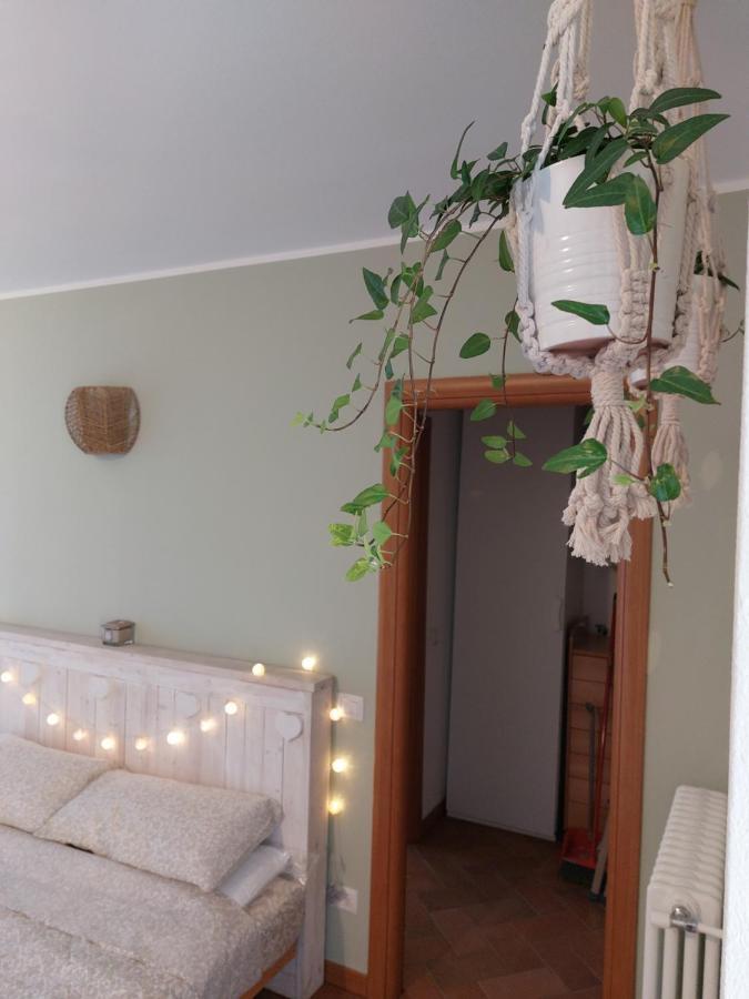 Casa Vacanza Nonno Gigi Mandello del Lario Bagian luar foto