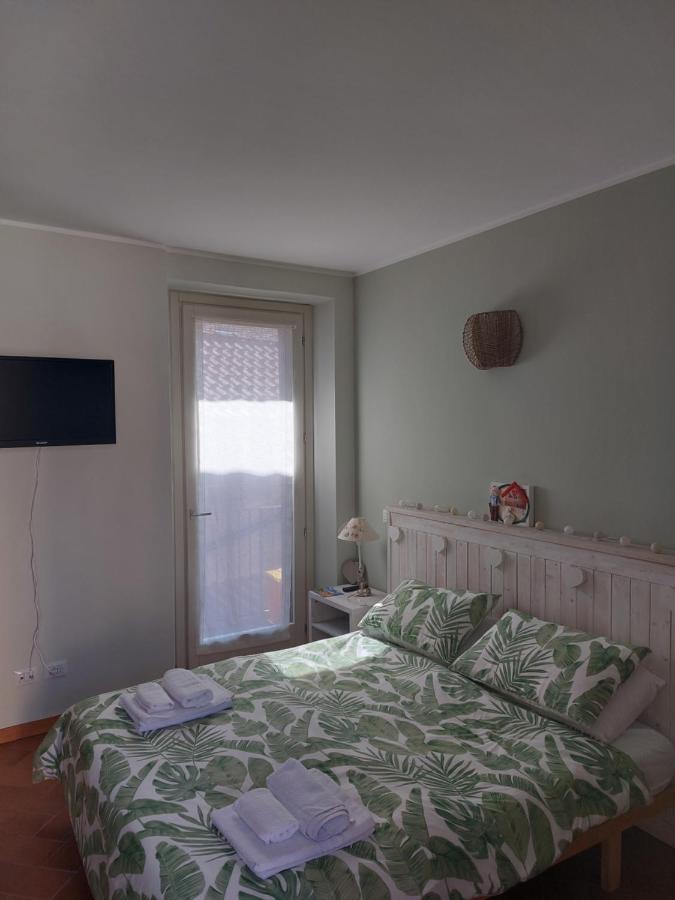 Casa Vacanza Nonno Gigi Mandello del Lario Bagian luar foto